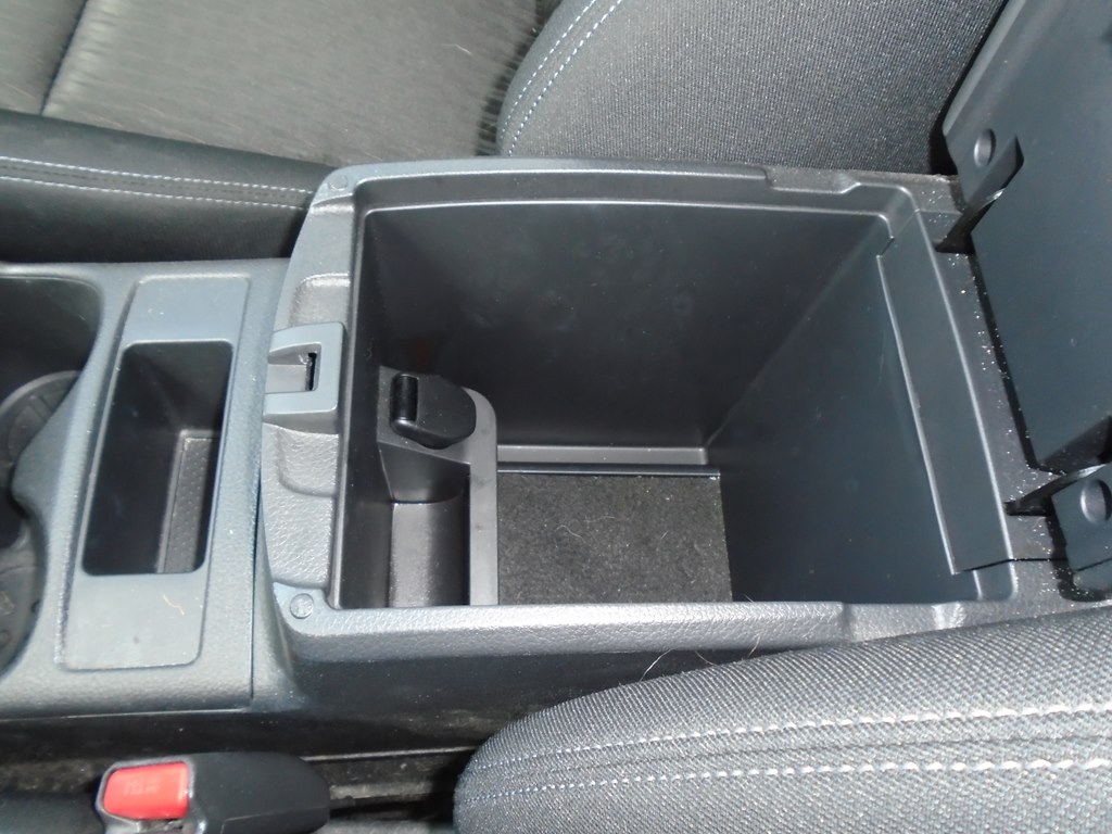 Photo 36 of this NISSAN ROGUE