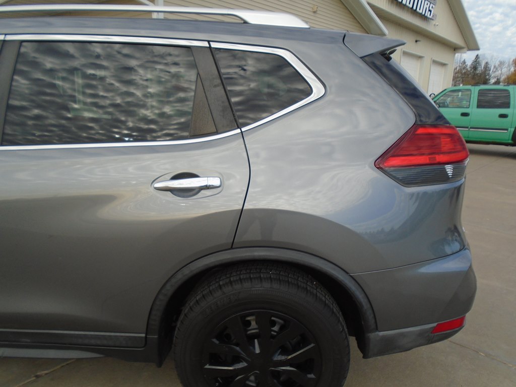 Photo 47 of this NISSAN ROGUE