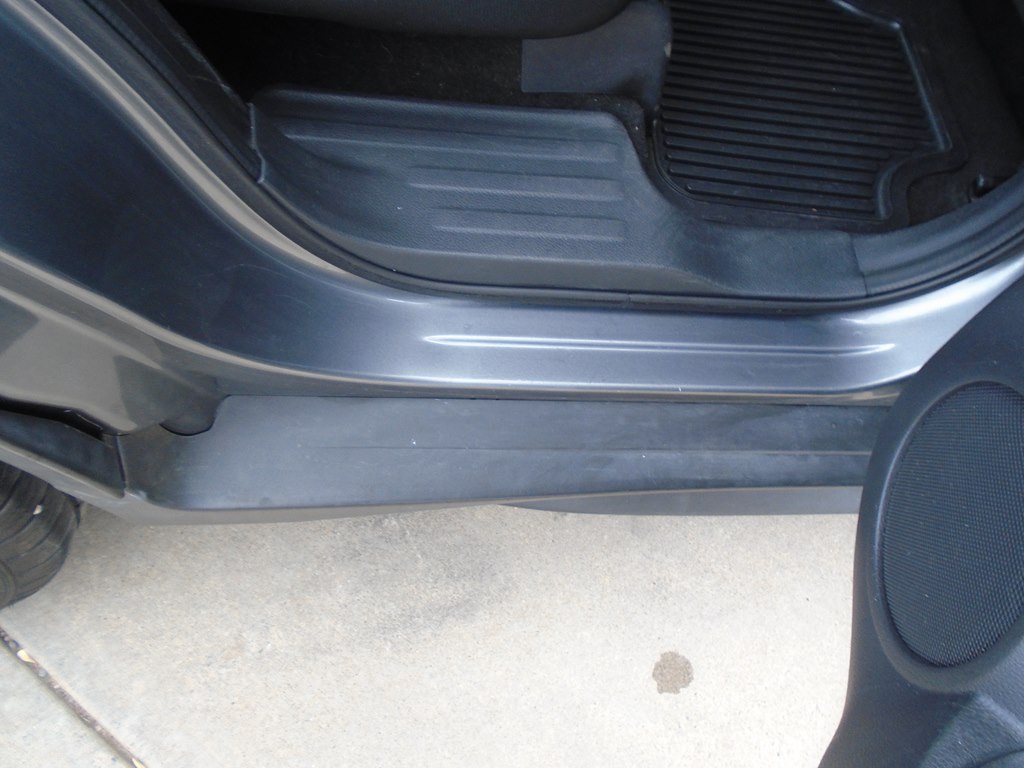 Photo 26 of this NISSAN ROGUE