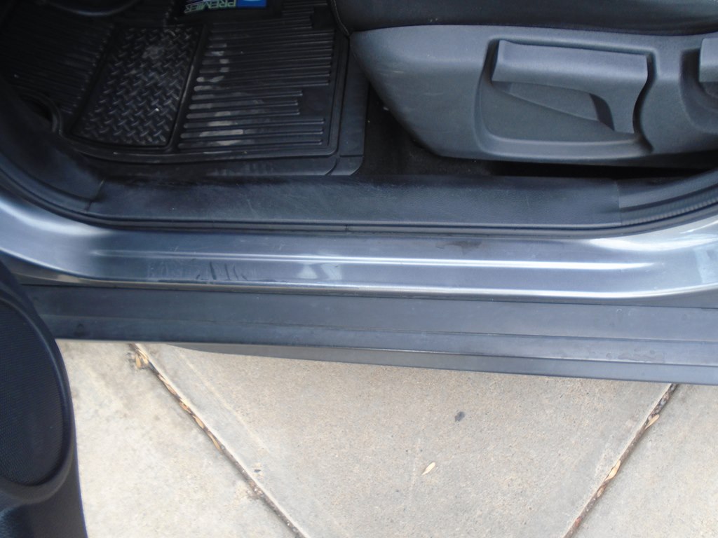 Photo 4 of this NISSAN ROGUE