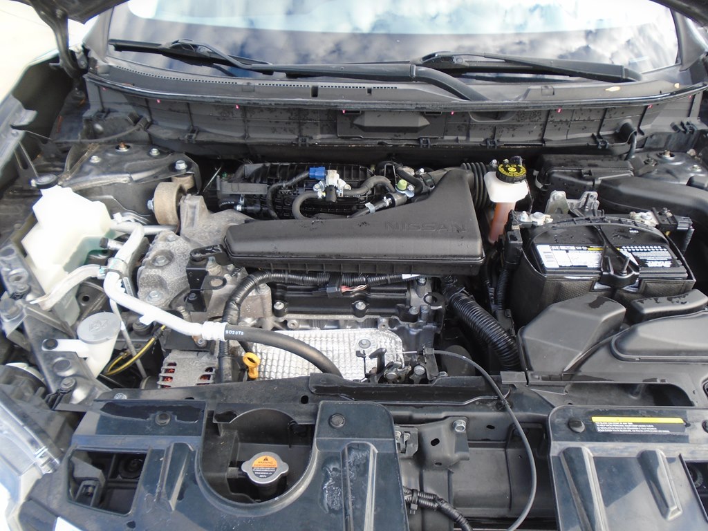 Photo 37 of this NISSAN ROGUE