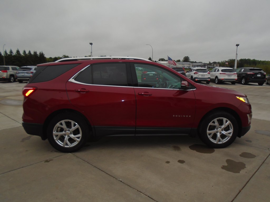 Photo 7 of this CHEVROLET EQUINOX