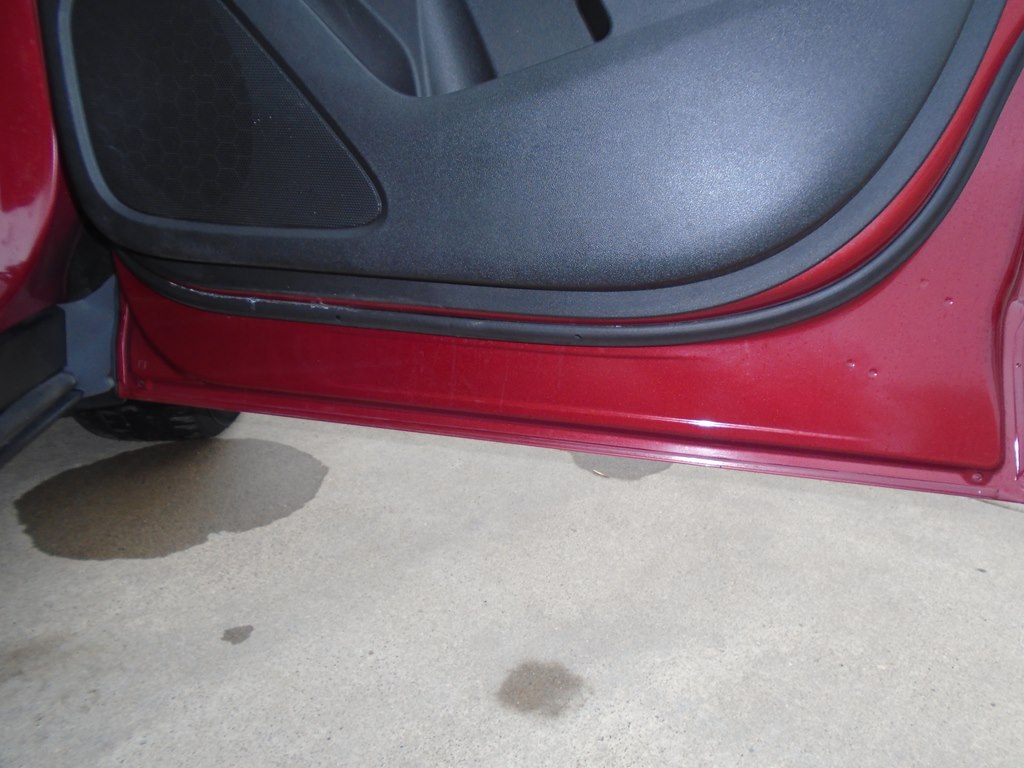 Photo 41 of this CHEVROLET EQUINOX