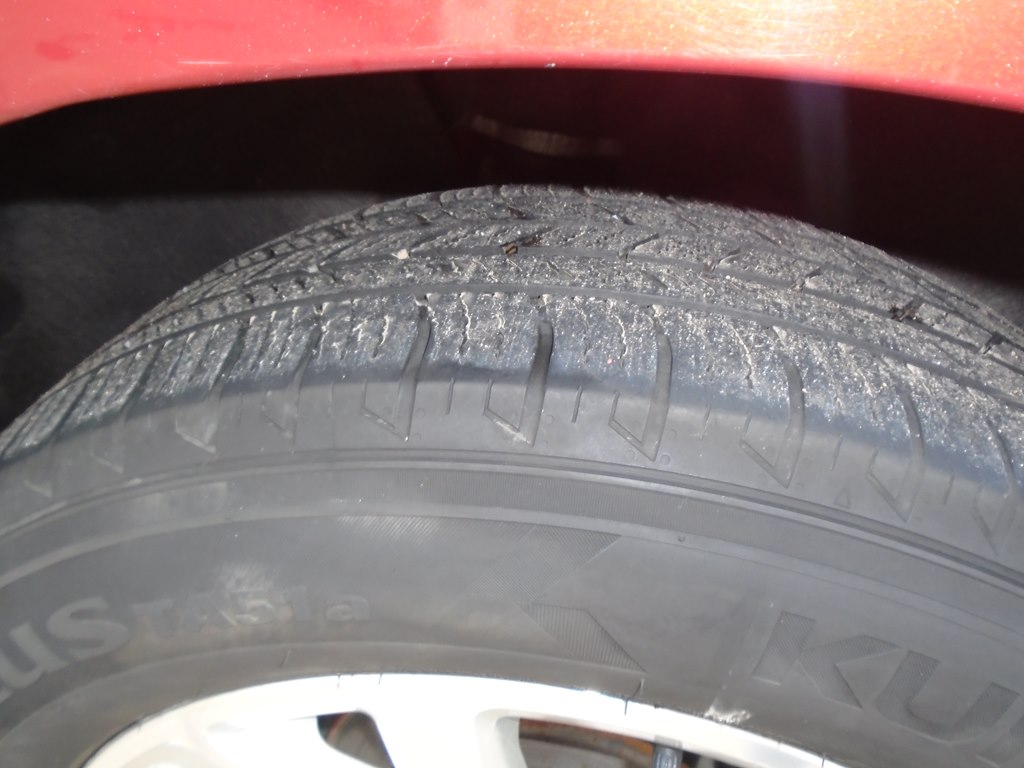 Photo 66 of this CHEVROLET EQUINOX