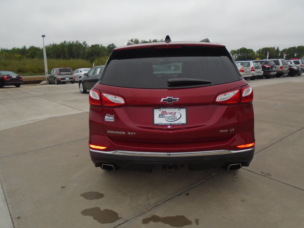 Photo 12 of this CHEVROLET EQUINOX