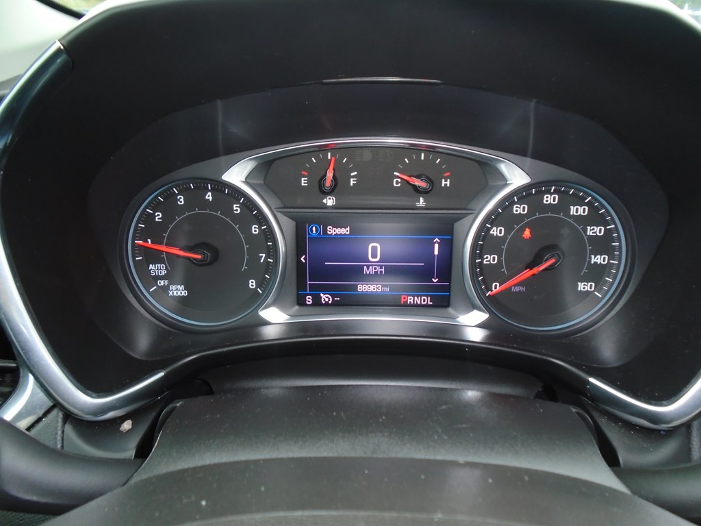 Photo 52 of this CHEVROLET EQUINOX