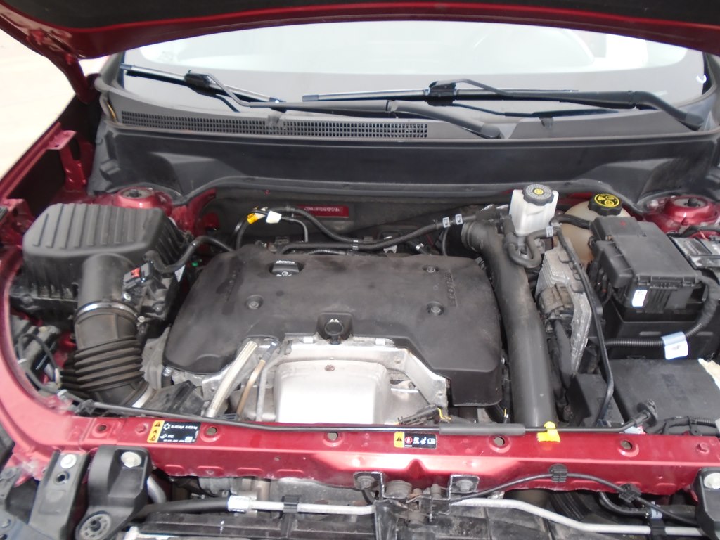 Photo 61 of this CHEVROLET EQUINOX