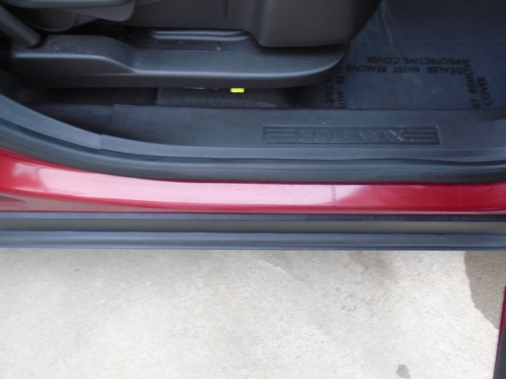 Photo 39 of this CHEVROLET EQUINOX