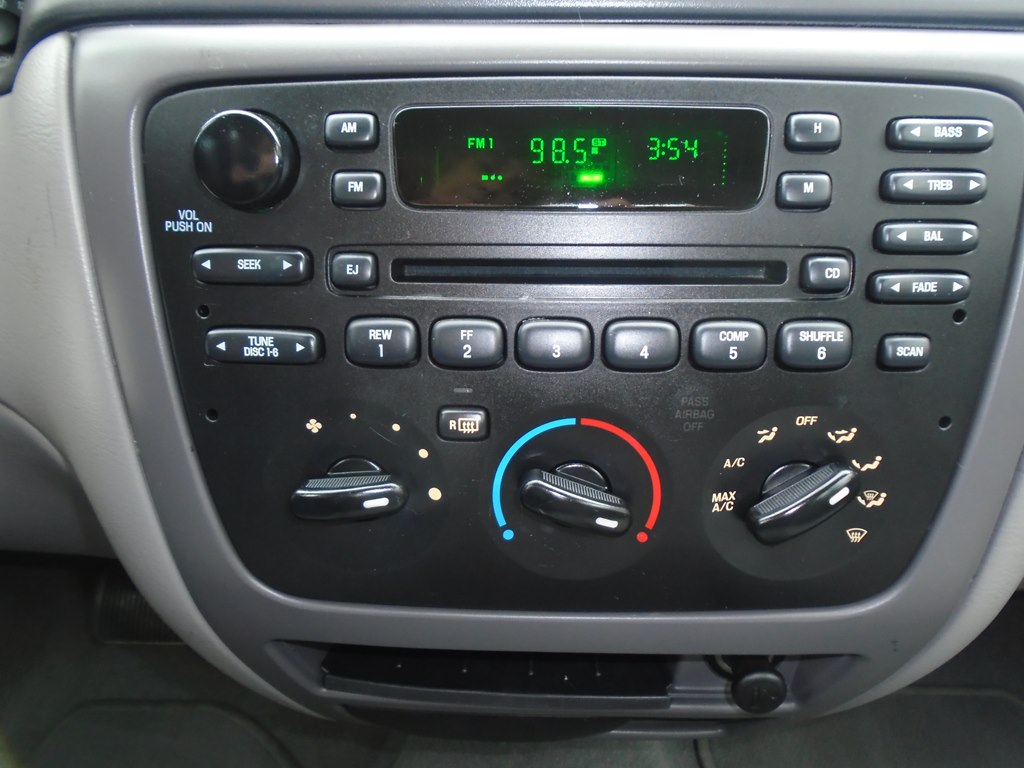 Photo 58 of this FORD TAURUS