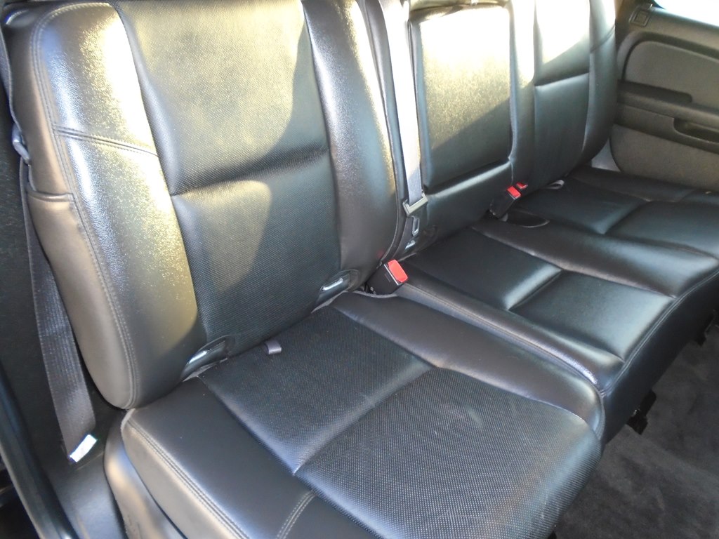 Photo 48 of this CHEVROLET AVALANCHE