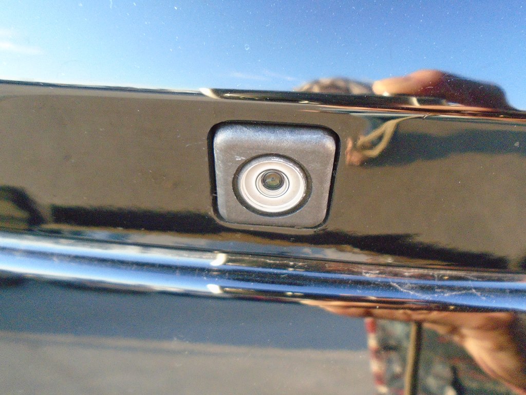 Photo 13 of this CHEVROLET AVALANCHE