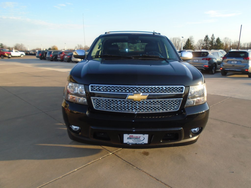 Photo 6 of this CHEVROLET AVALANCHE