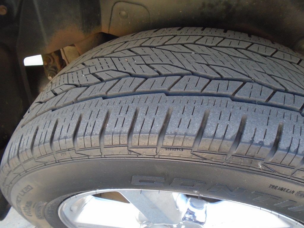 Photo 77 of this CHEVROLET AVALANCHE
