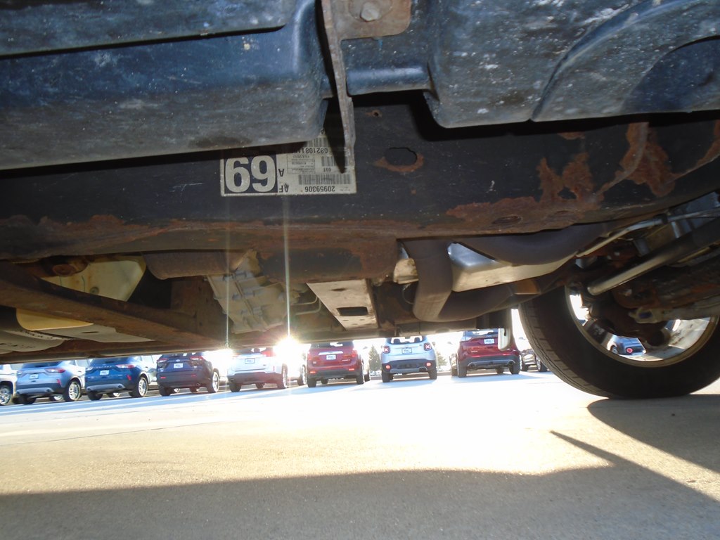 Photo 81 of this CHEVROLET AVALANCHE
