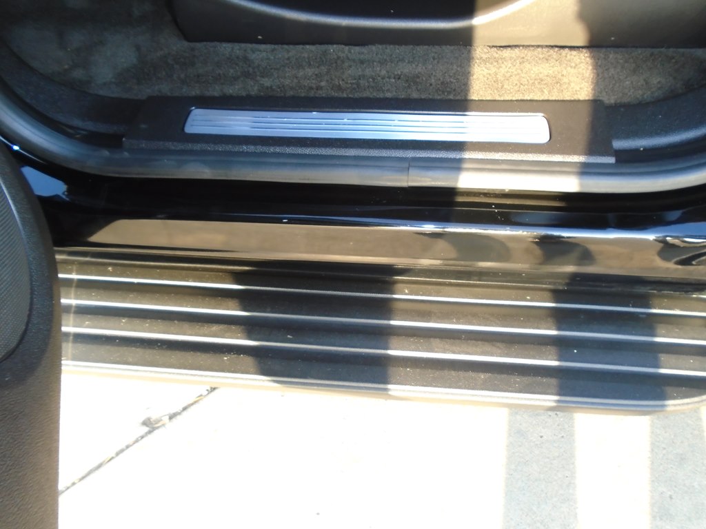 Photo 33 of this CHEVROLET AVALANCHE