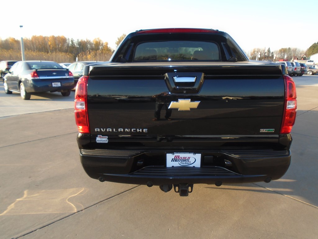 Photo 12 of this CHEVROLET AVALANCHE