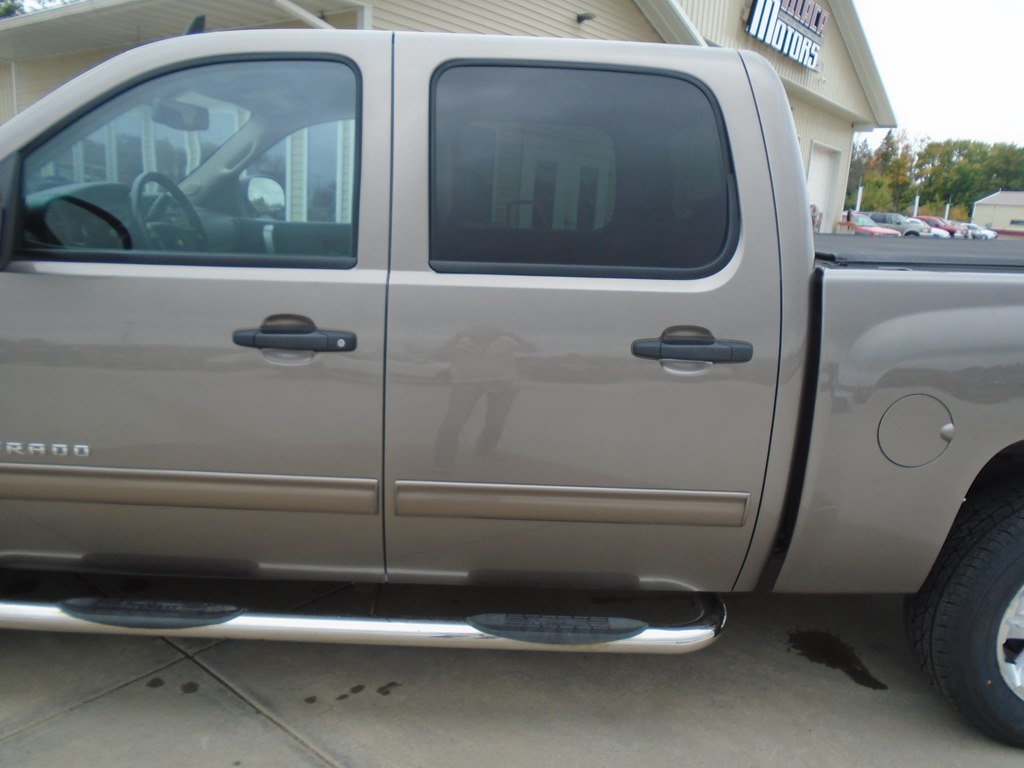 Photo 4 of this CHEVROLET SILVERADO 1500