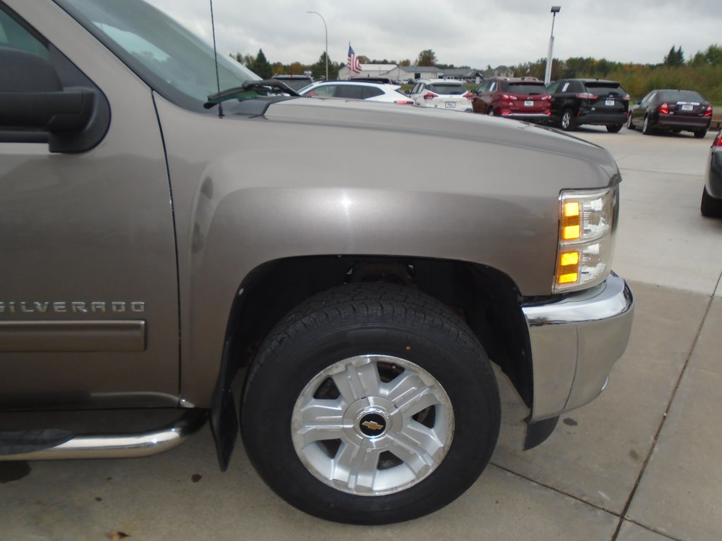 Photo 8 of this CHEVROLET SILVERADO 1500