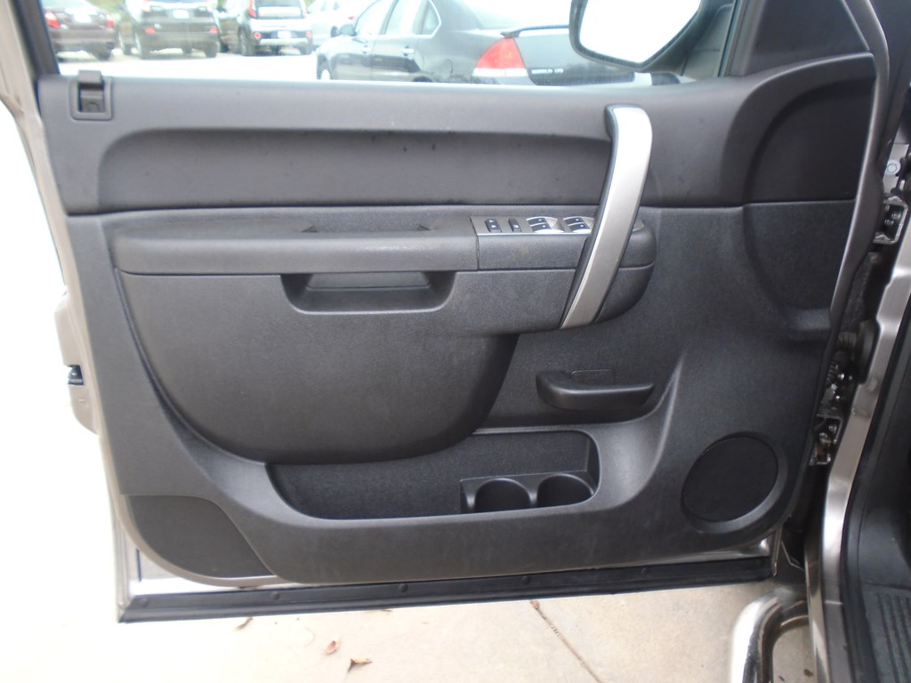 Photo 16 of this CHEVROLET SILVERADO 1500