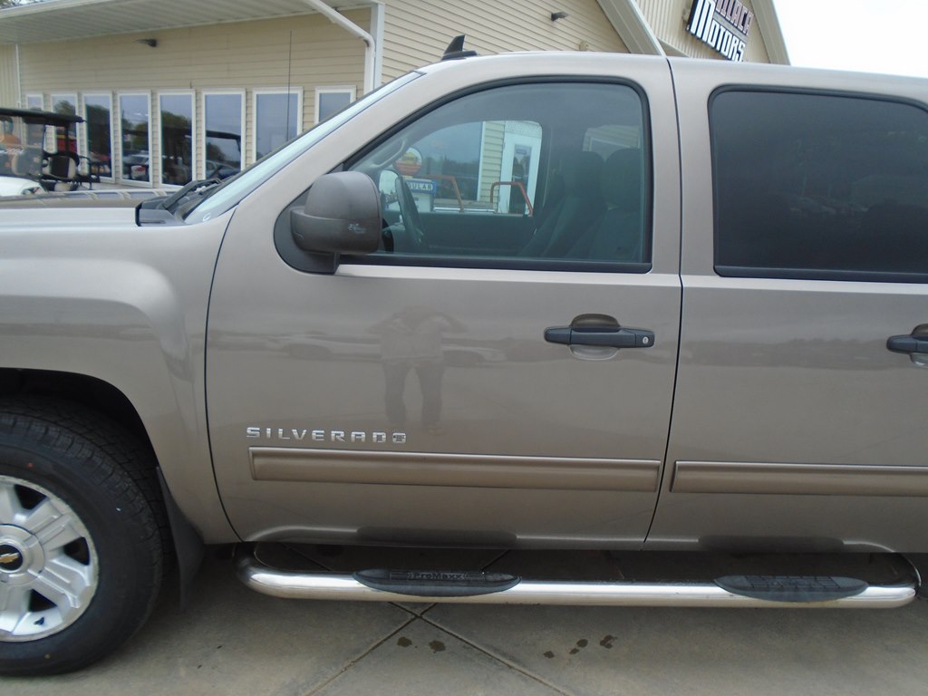 Photo 3 of this CHEVROLET SILVERADO 1500