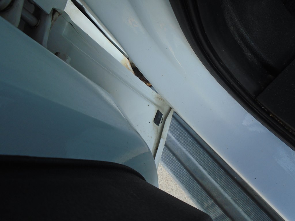 Photo 22 of this FORD F150 LARIAT