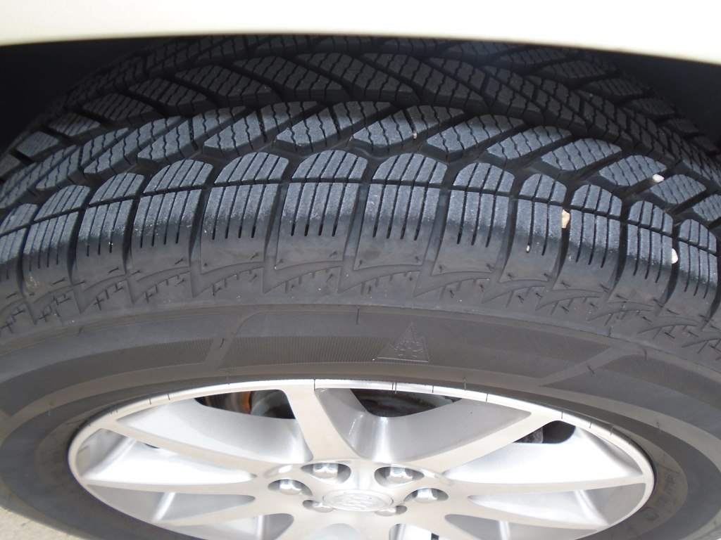 Photo 69 of this BUICK ENCLAVE