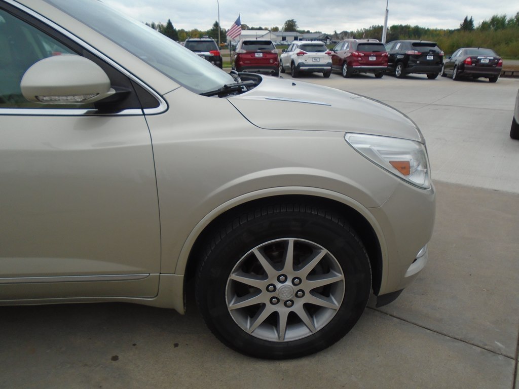 Photo 8 of this BUICK ENCLAVE