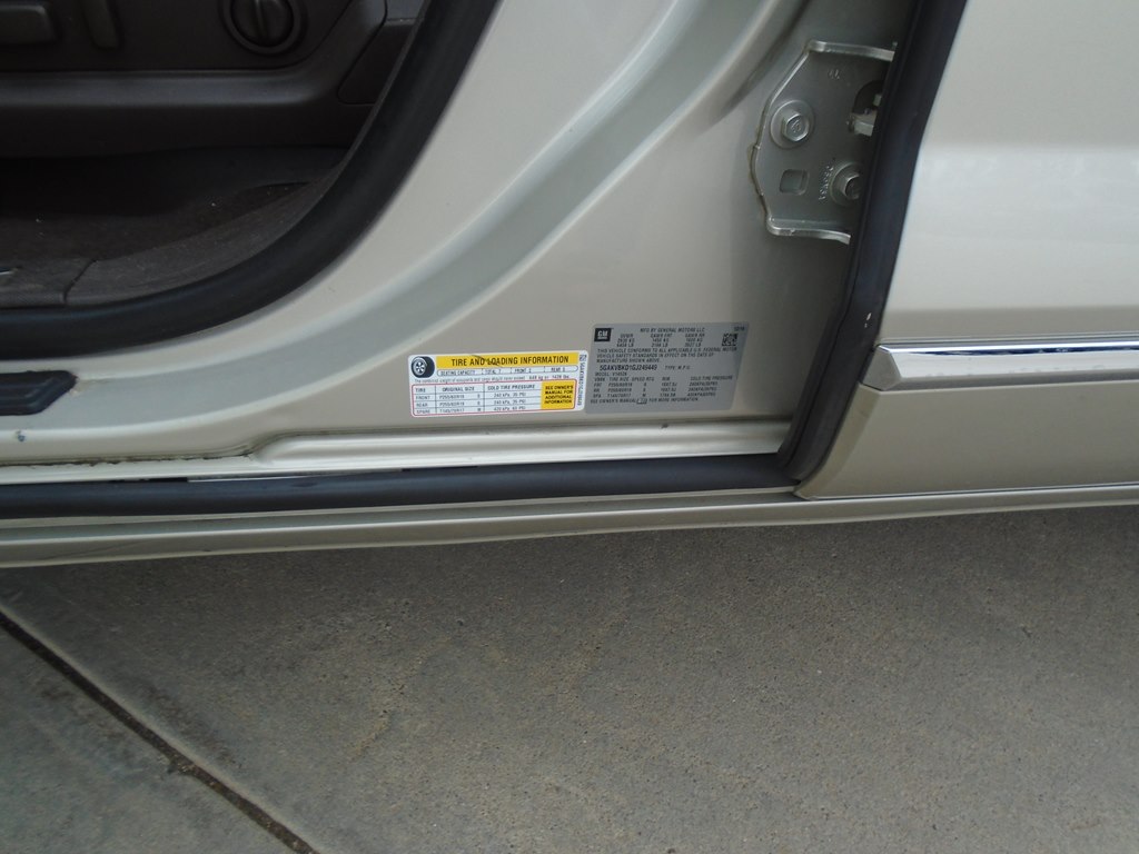 Photo 24 of this BUICK ENCLAVE