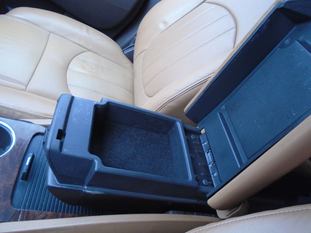 Photo 65 of this BUICK ENCLAVE