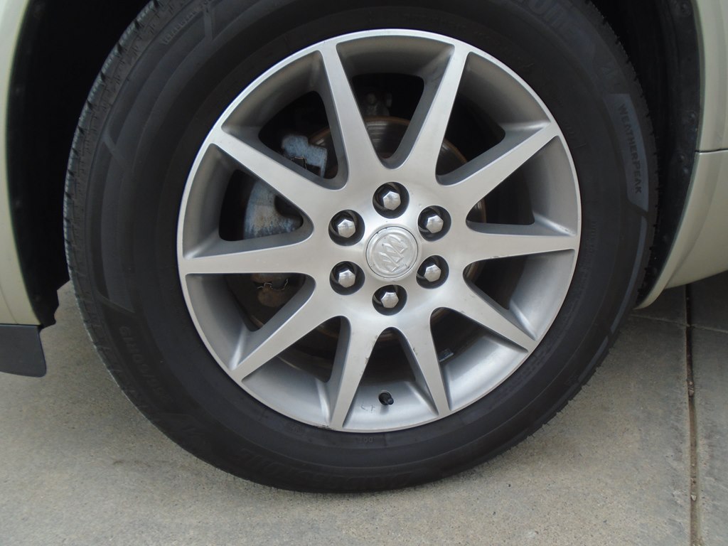 Photo 67 of this BUICK ENCLAVE