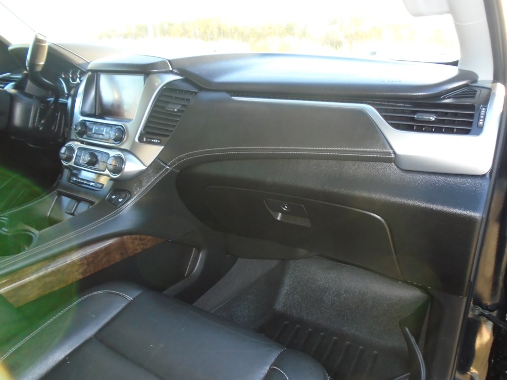 Photo 37 of this CHEVROLET TAHOE