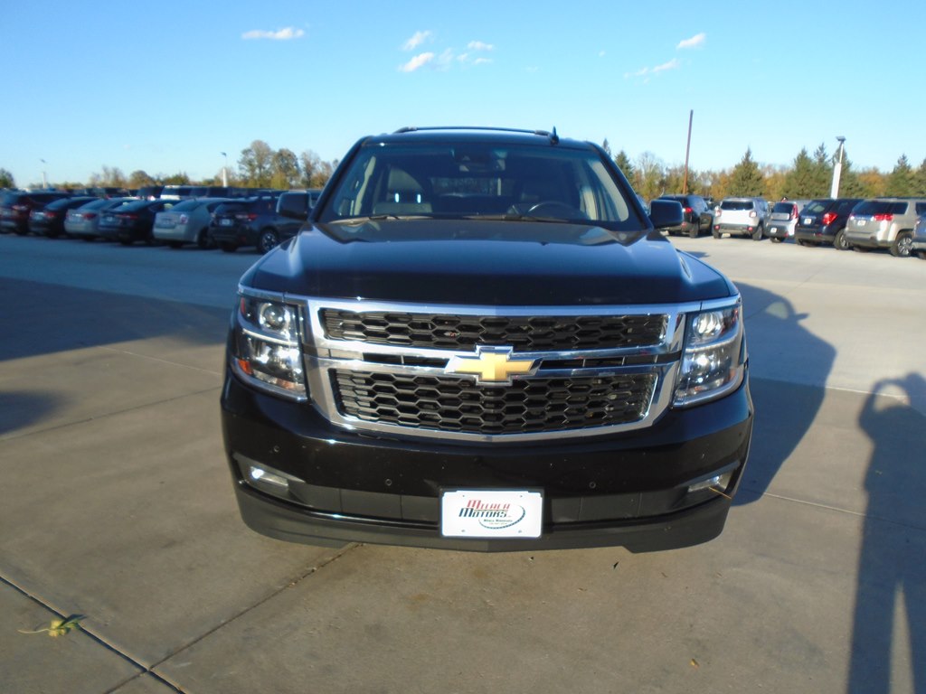 Photo 6 of this CHEVROLET TAHOE