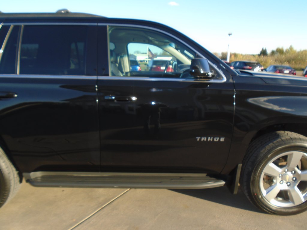 Photo 9 of this CHEVROLET TAHOE
