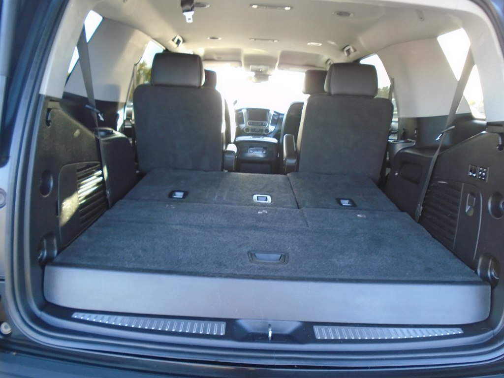 Photo 14 of this CHEVROLET TAHOE