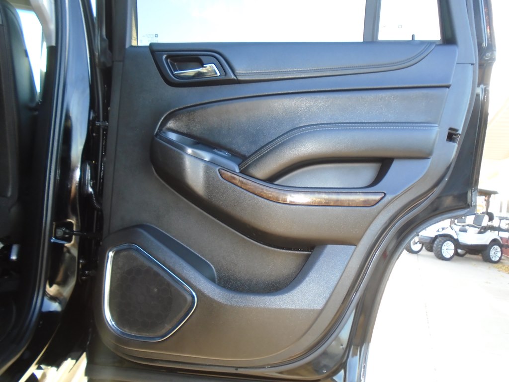 Photo 45 of this CHEVROLET TAHOE