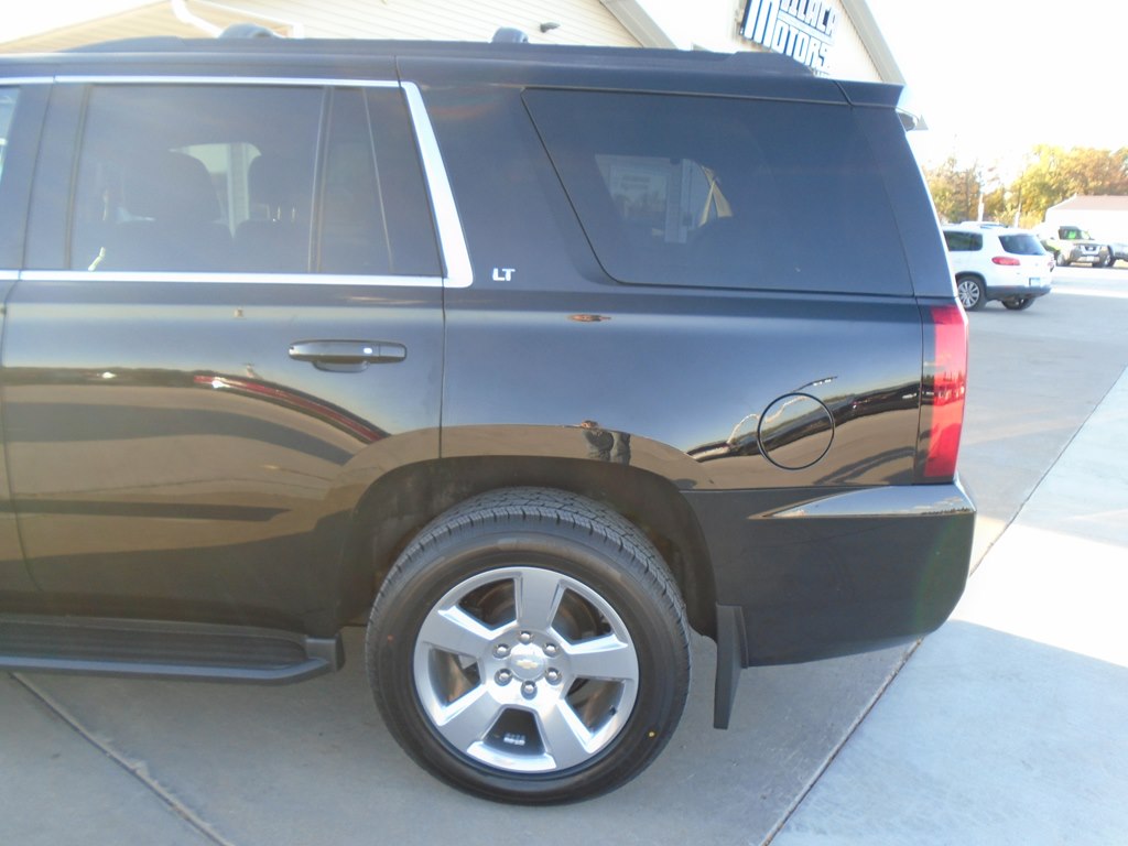 Photo 5 of this CHEVROLET TAHOE