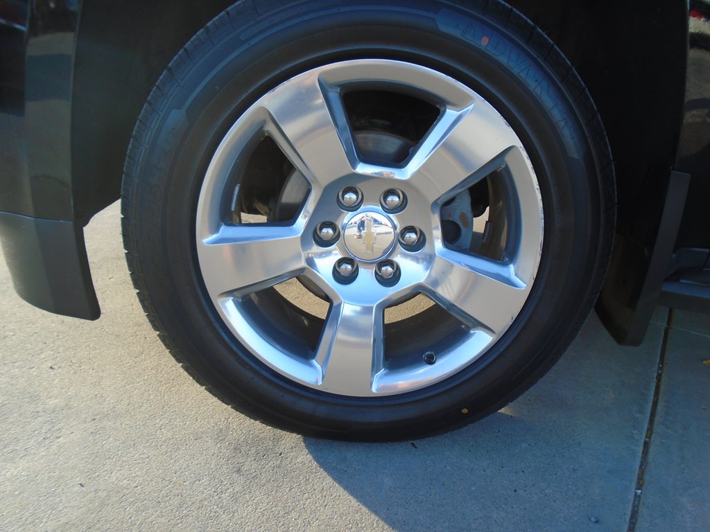 Photo 68 of this CHEVROLET TAHOE