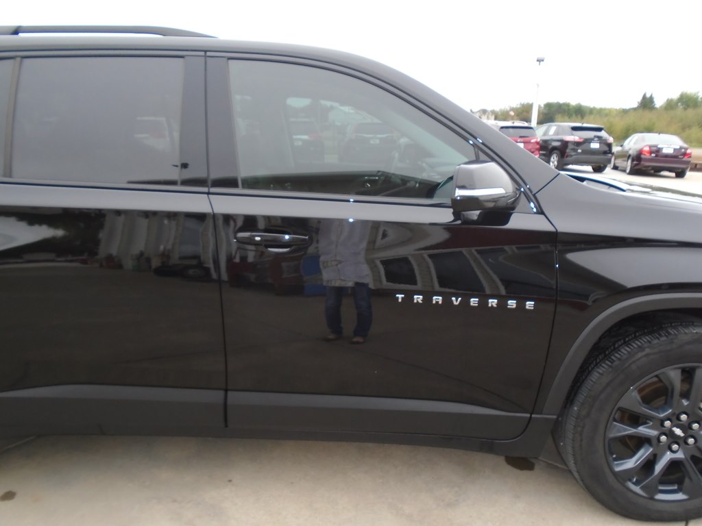 Photo 10 of this CHEVROLET TRAVERSE