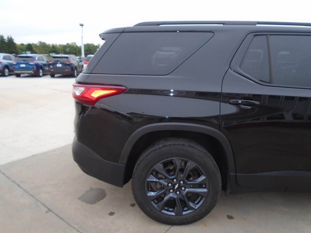 Photo 12 of this CHEVROLET TRAVERSE