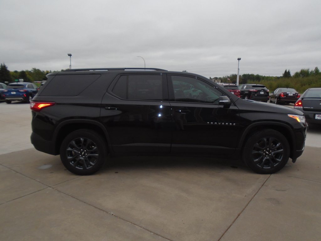 Photo 8 of this CHEVROLET TRAVERSE