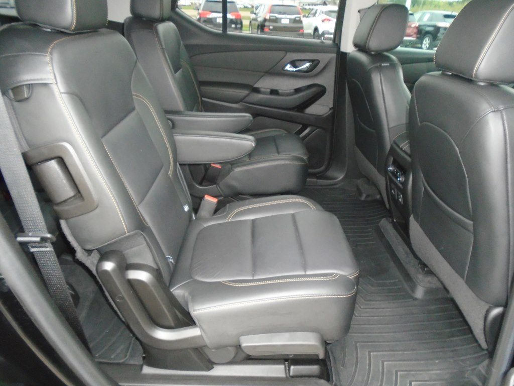 Photo 43 of this CHEVROLET TRAVERSE