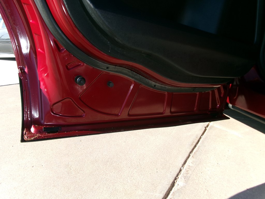 Photo 30 of this FORD EDGE