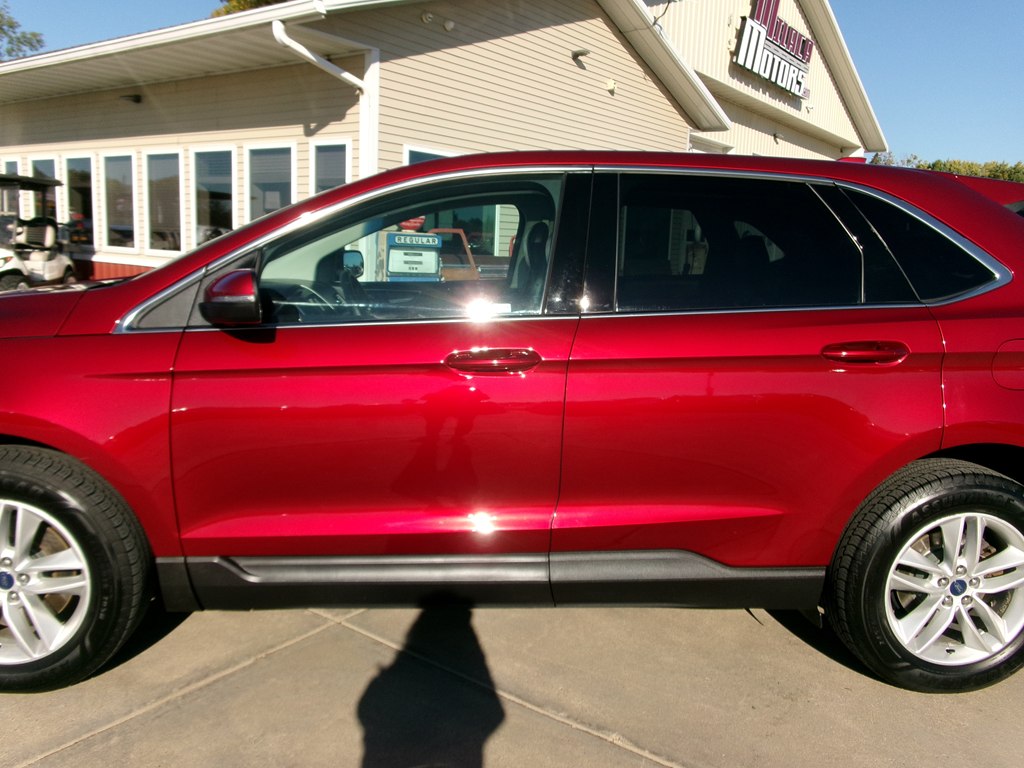 Photo 3 of this FORD EDGE