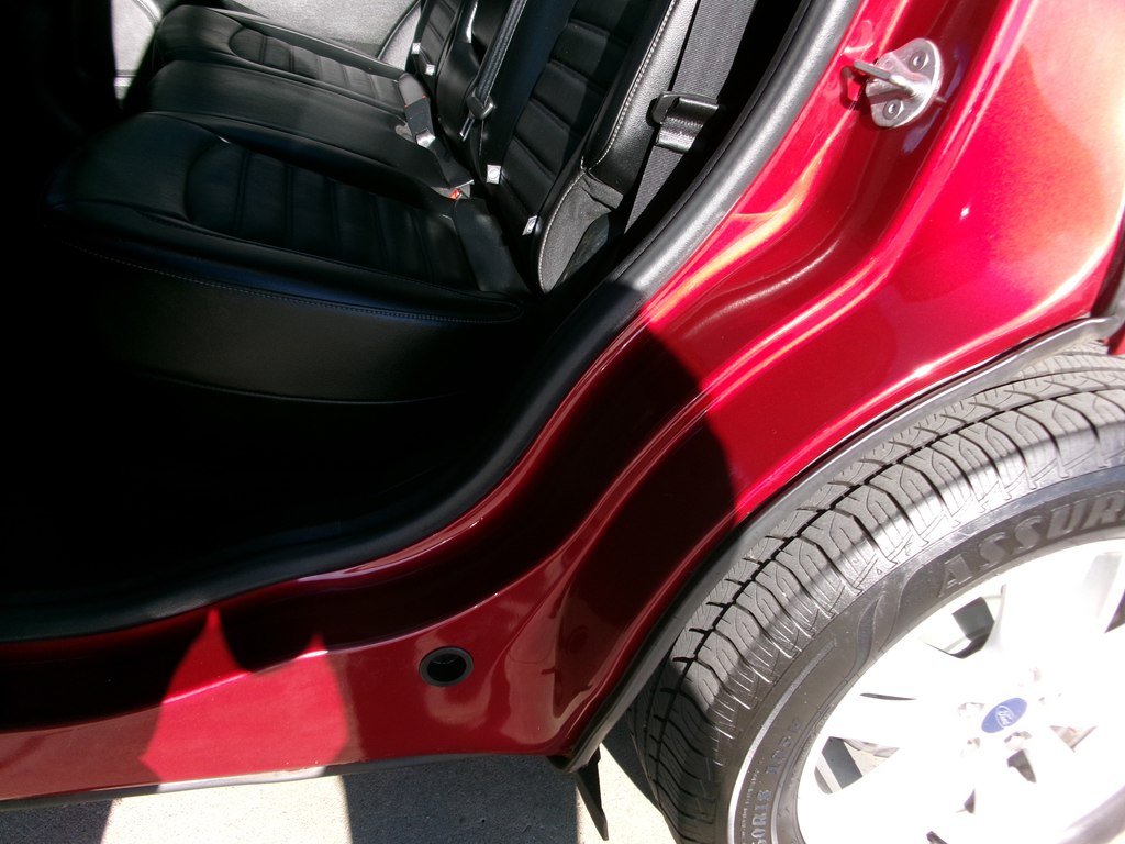 Photo 29 of this FORD EDGE