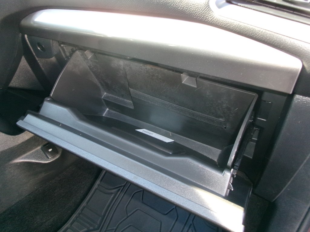 Photo 34 of this FORD EDGE