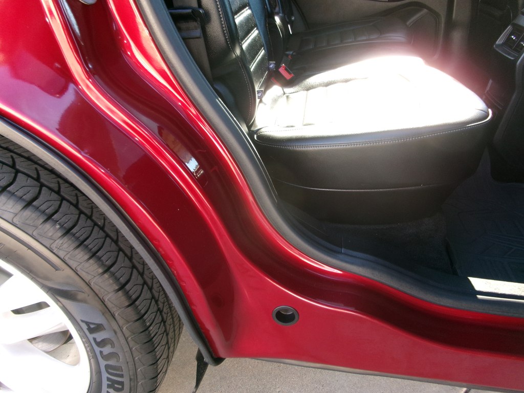Photo 42 of this FORD EDGE
