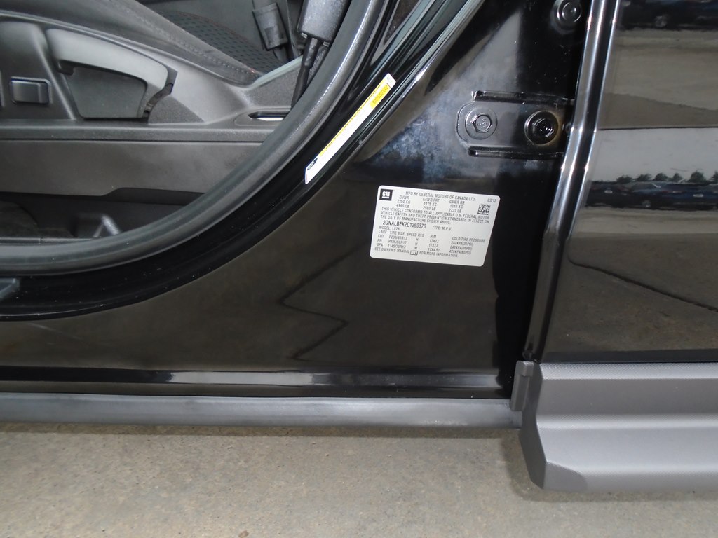 Photo 20 of this CHEVROLET EQUINOX