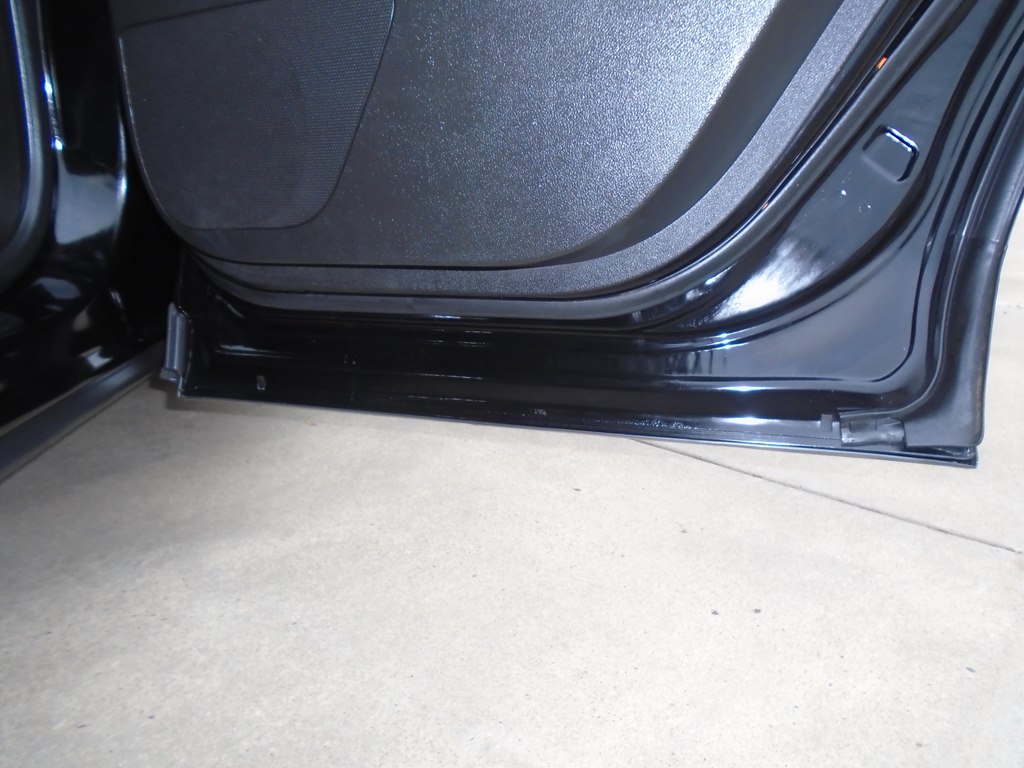 Photo 43 of this CHEVROLET EQUINOX