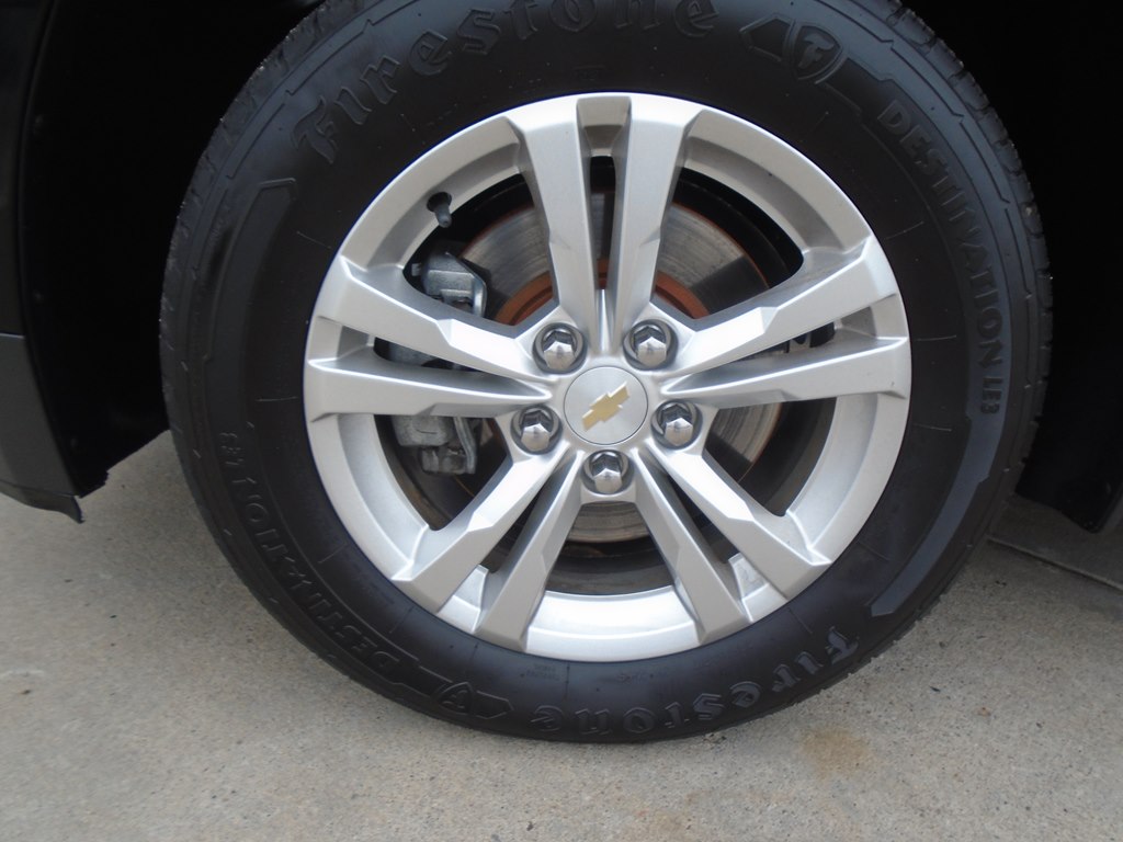 Photo 56 of this CHEVROLET EQUINOX