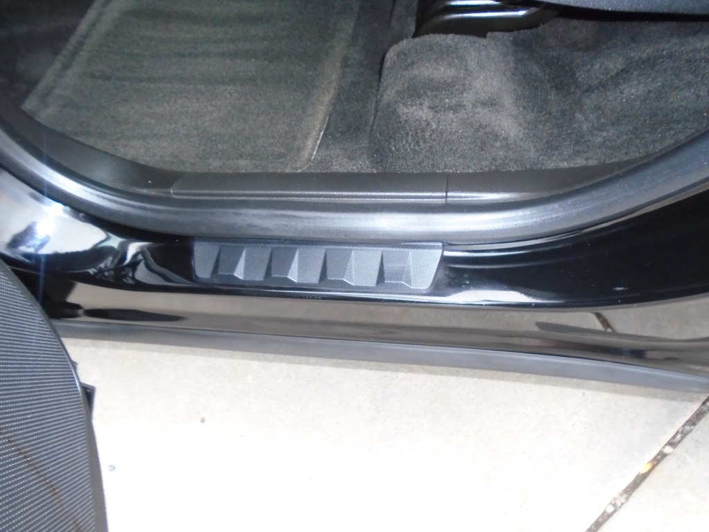 Photo 26 of this CHEVROLET EQUINOX